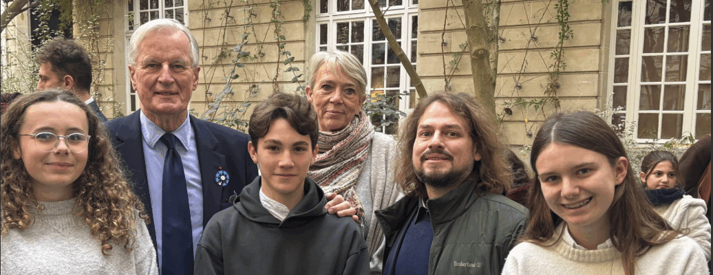 Cérémonie du 11 novembre : les élèves de 3e passeurs de Mémoire.